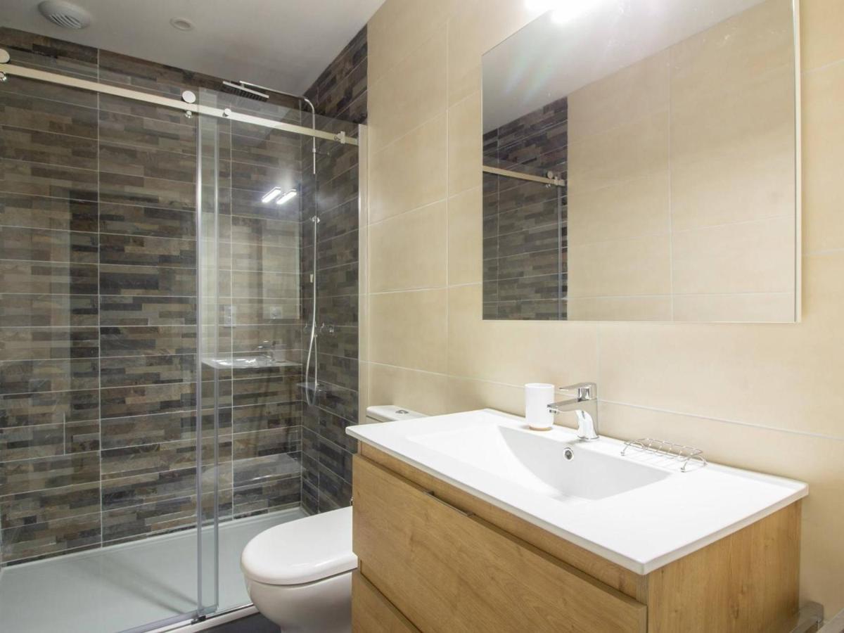 Duplex Renove 2 Chambres Avec Wifi, Cuisine Equipee Et Local Ski, En Centre-Ville De Cauterets - Fr-1-401-179 Bagian luar foto